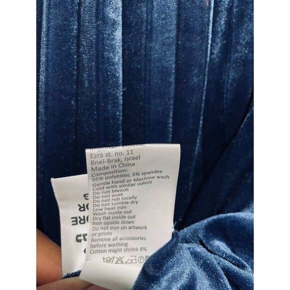 Kidichic Blue Velour Midi Length Pleated Modest Skirt Women's Size M - Picture 3 of 4